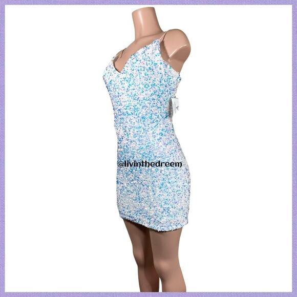 Windsor Store Angie Iridescent Sequin Dress SZ L $69 - Picture 6 of 14